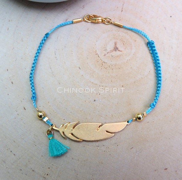 Bracelet plume IROQUOIS dore macrame turquoise Chinook Spirit 4991